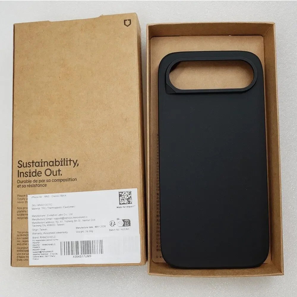 Rhinoshield SolidSuit Matte Black Case for iPhone Air